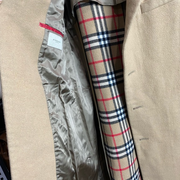 Burberry men’s Coat 44long with defect - Picture 12 of 15